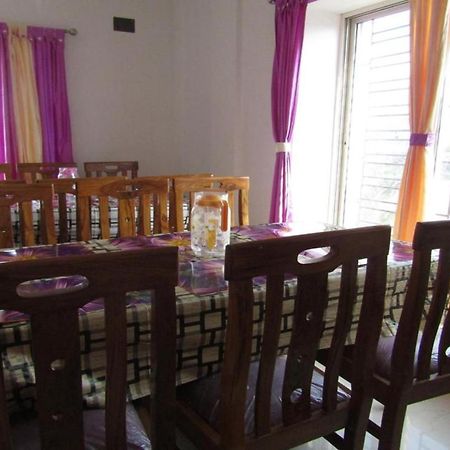 Hotel Sannidhyo Shānti Niketan Buitenkant foto