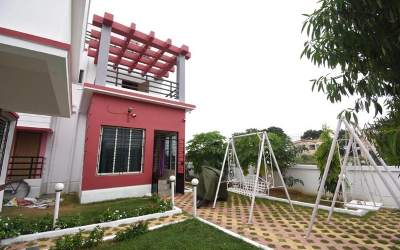 Hotel Sannidhyo Shānti Niketan Buitenkant foto
